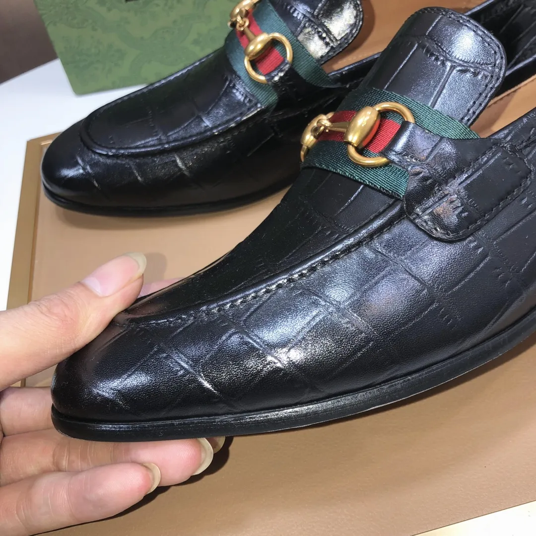 Men's shoes 💰580💰[GUCCI—Gucci] The latest high-end version of Gucci. Official website new model. Available at the same time at counters, the uppers are made of original cowhide imported from Italy/matched with the original special material splicing design concept; "highlight, high-end, grade, extravagance" and exquisite workmanship (original mesh fabric) sole: original factory special outsole size (38-45) (custom-made 45 non-returnable)